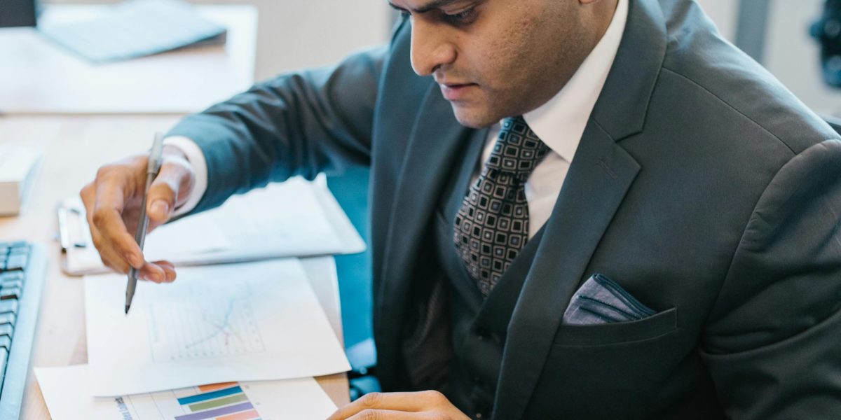 Investors and analysts utilize AI rewriting tools to distill vast amounts of information into concise, actionable summaries.